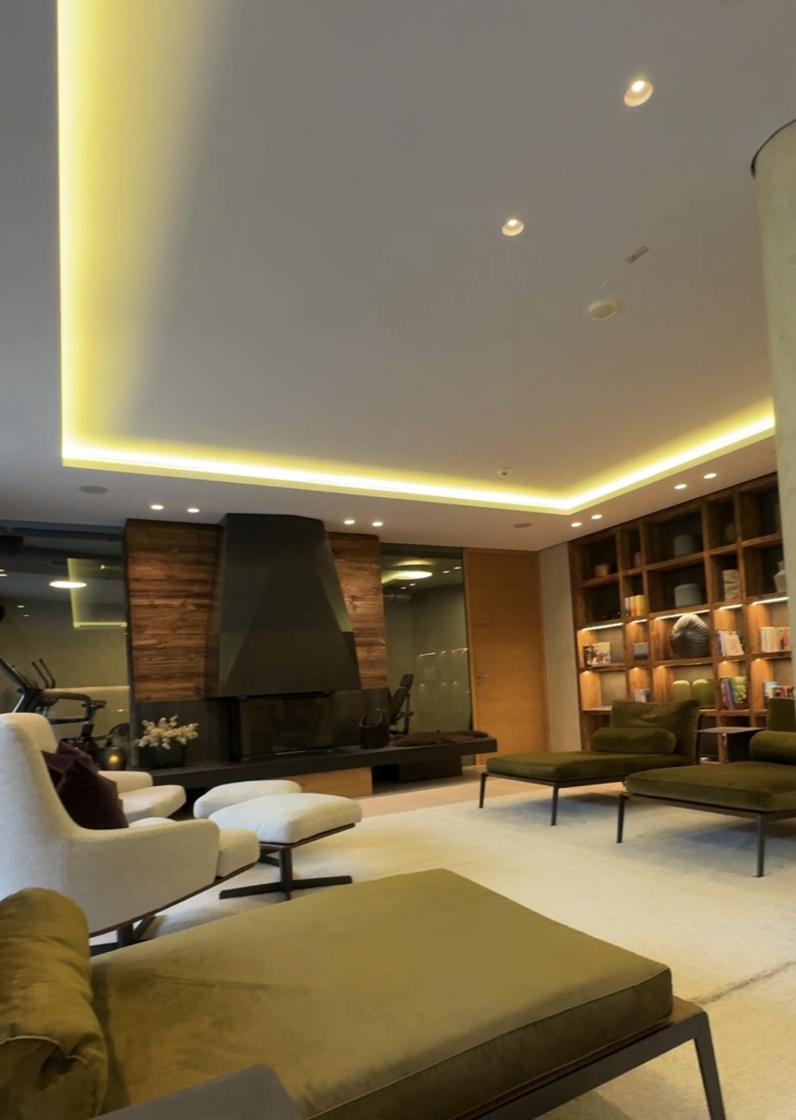 Quiet lounge area at the Elisabeth Hotel spa